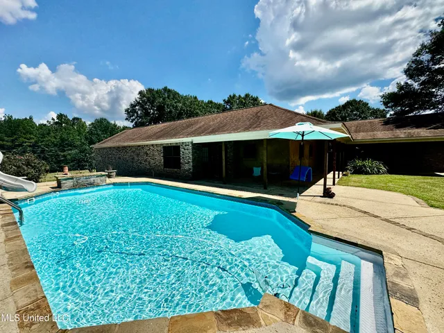 $430,000 | 250-274 Everett Church Road, Mendenhall, MS 39114