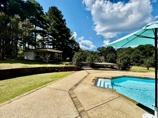 $430,000 | 250-274 Everett Church Road, Mendenhall, MS 39114