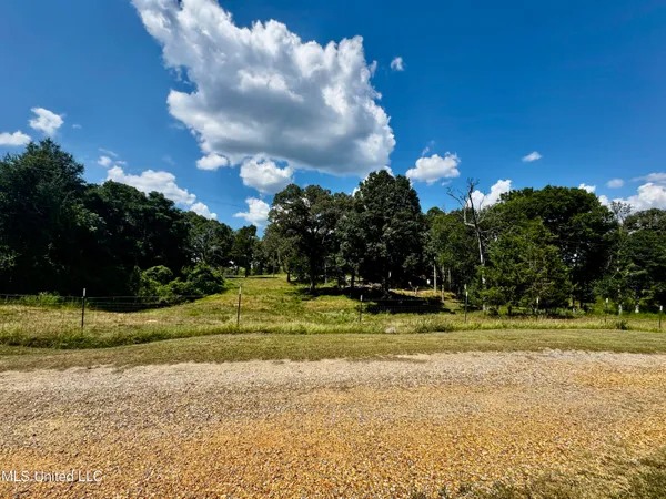 $430,000 | 250-274 Everett Church Road, Mendenhall, MS 39114