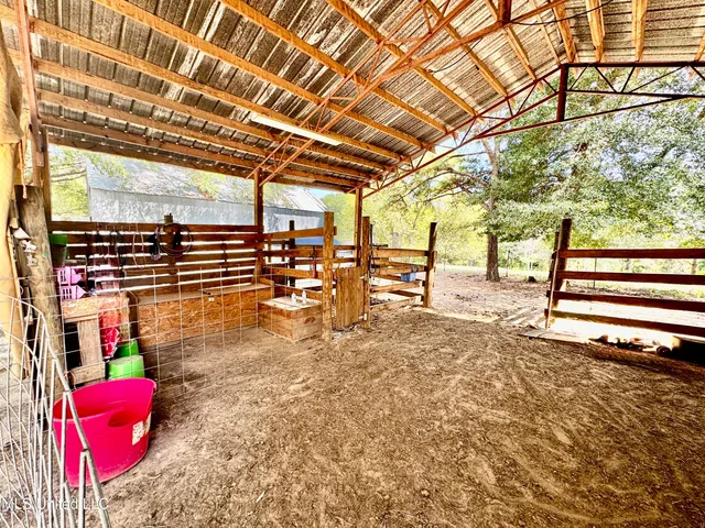 $430,000 | 250-274 Everett Church Road, Mendenhall, MS 39114