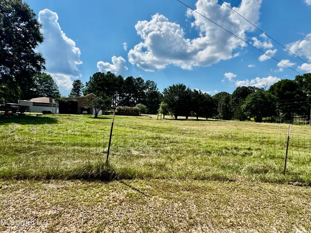 $430,000 | 250-274 Everett Church Road, Mendenhall, MS 39114
