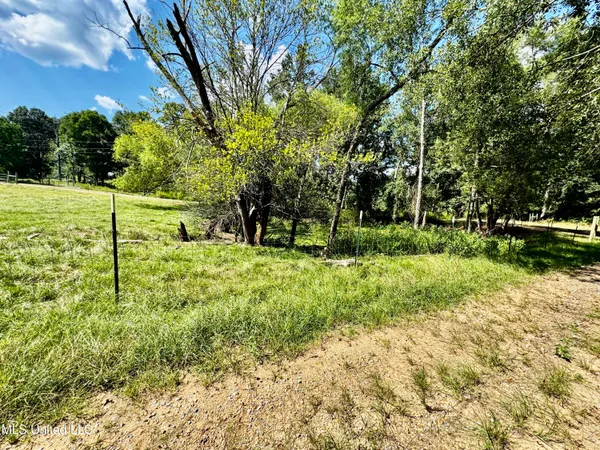 $430,000 | 250-274 Everett Church Road, Mendenhall, MS 39114