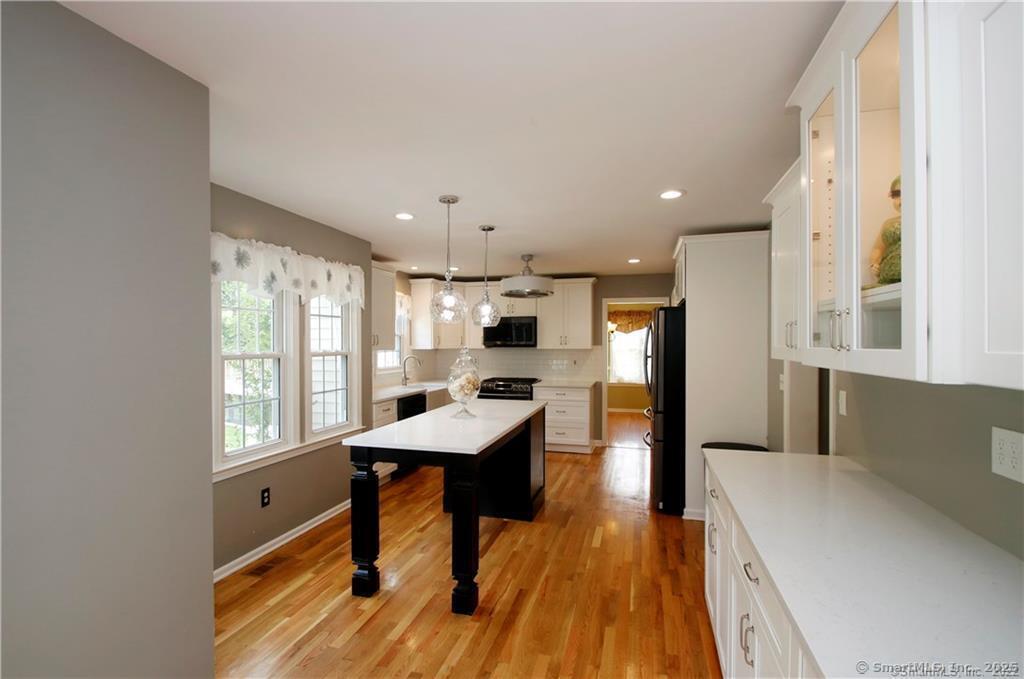 145 Settlers Ridge Road Milford, CT 06460 - Photo 8 of 20
