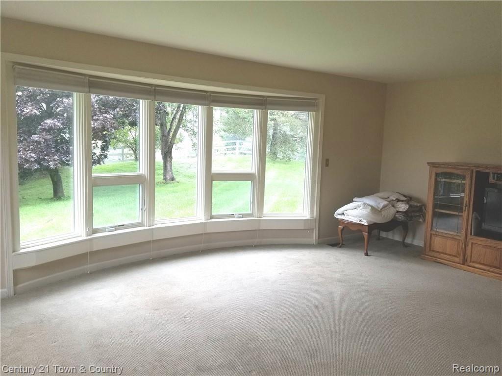 7575 Allen Road Clarkston, MI 48348 - Photo 6 of 31 al21.jpg