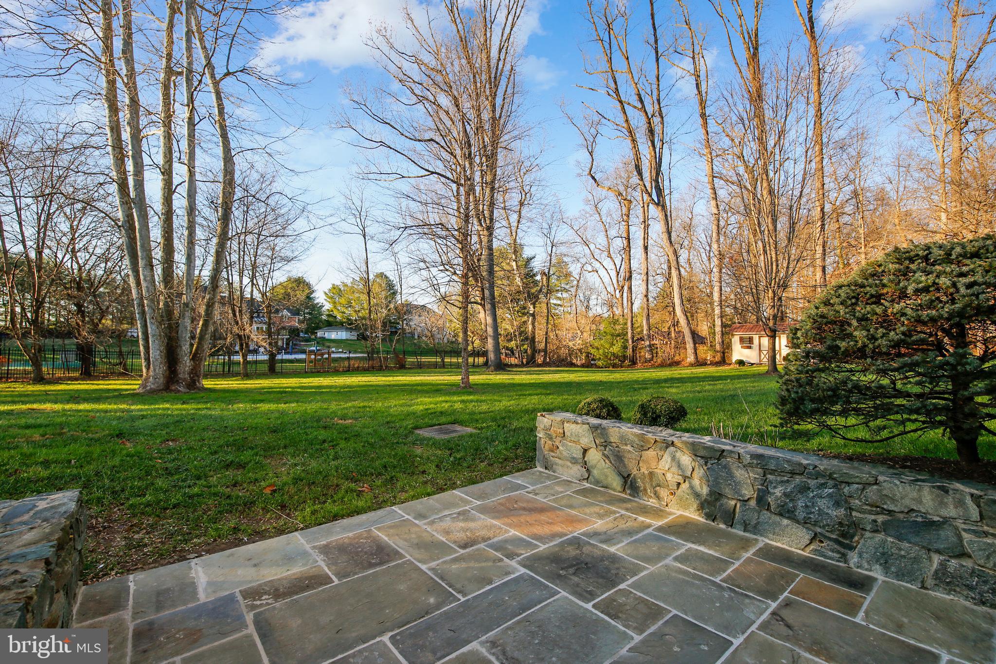 11315 River Road Potomac, MD 20854 - Photo 17 of 86