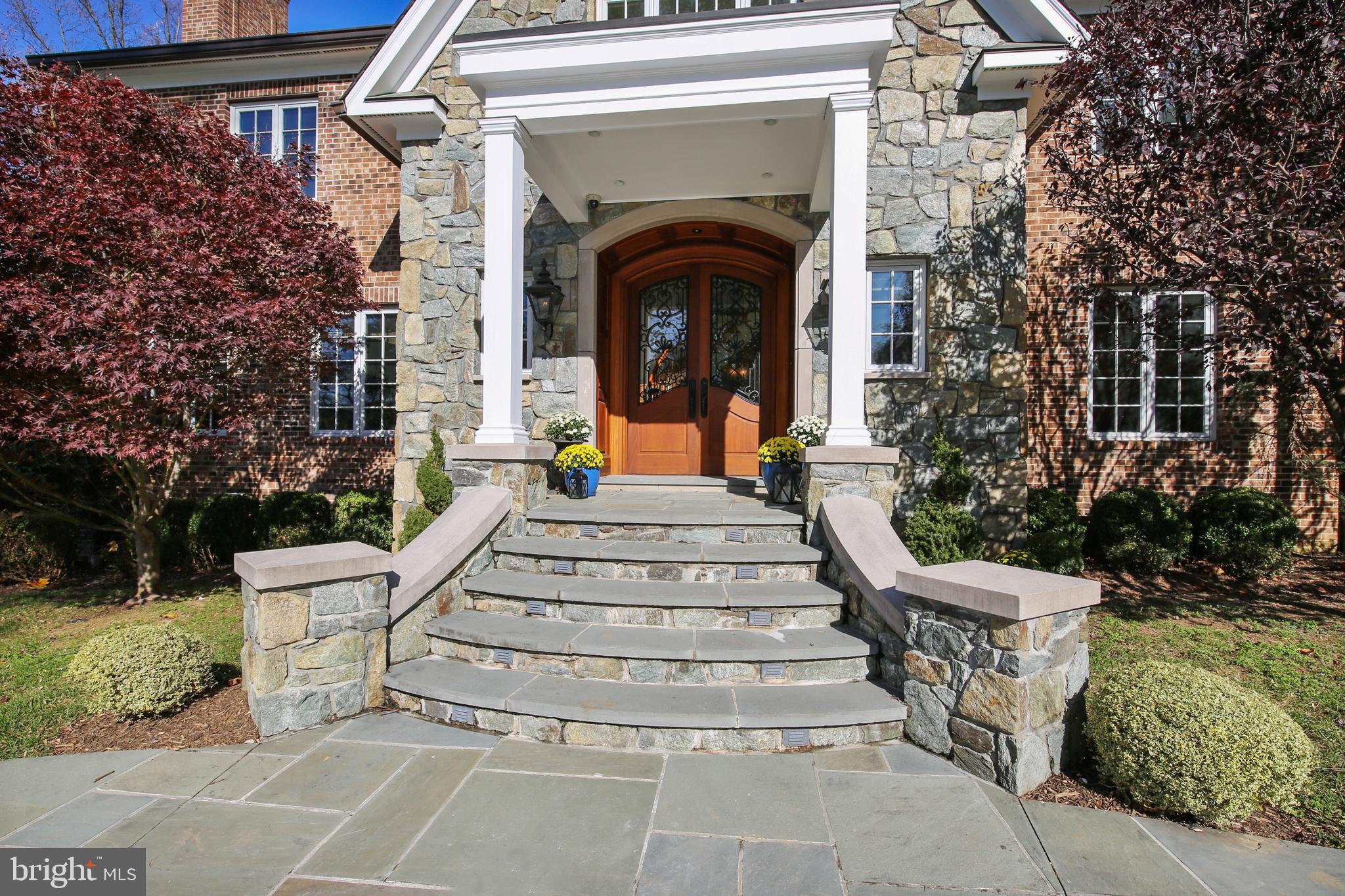 11315 River Road Potomac, MD 20854 - Photo 8 of 86