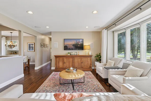 $575,000 | 15630 2nd Avenue North, Plymouth, MN 55447