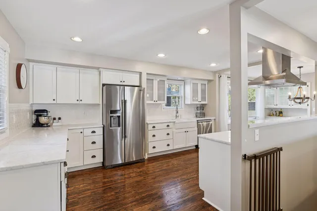 $575,000 | 15630 2nd Avenue North, Plymouth, MN 55447