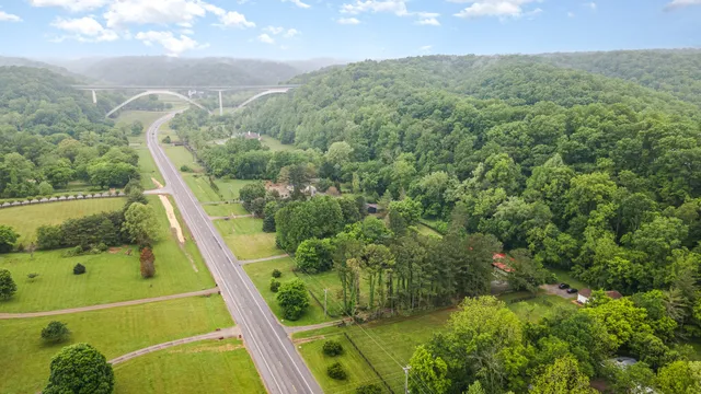 a view of a yard from a balcony