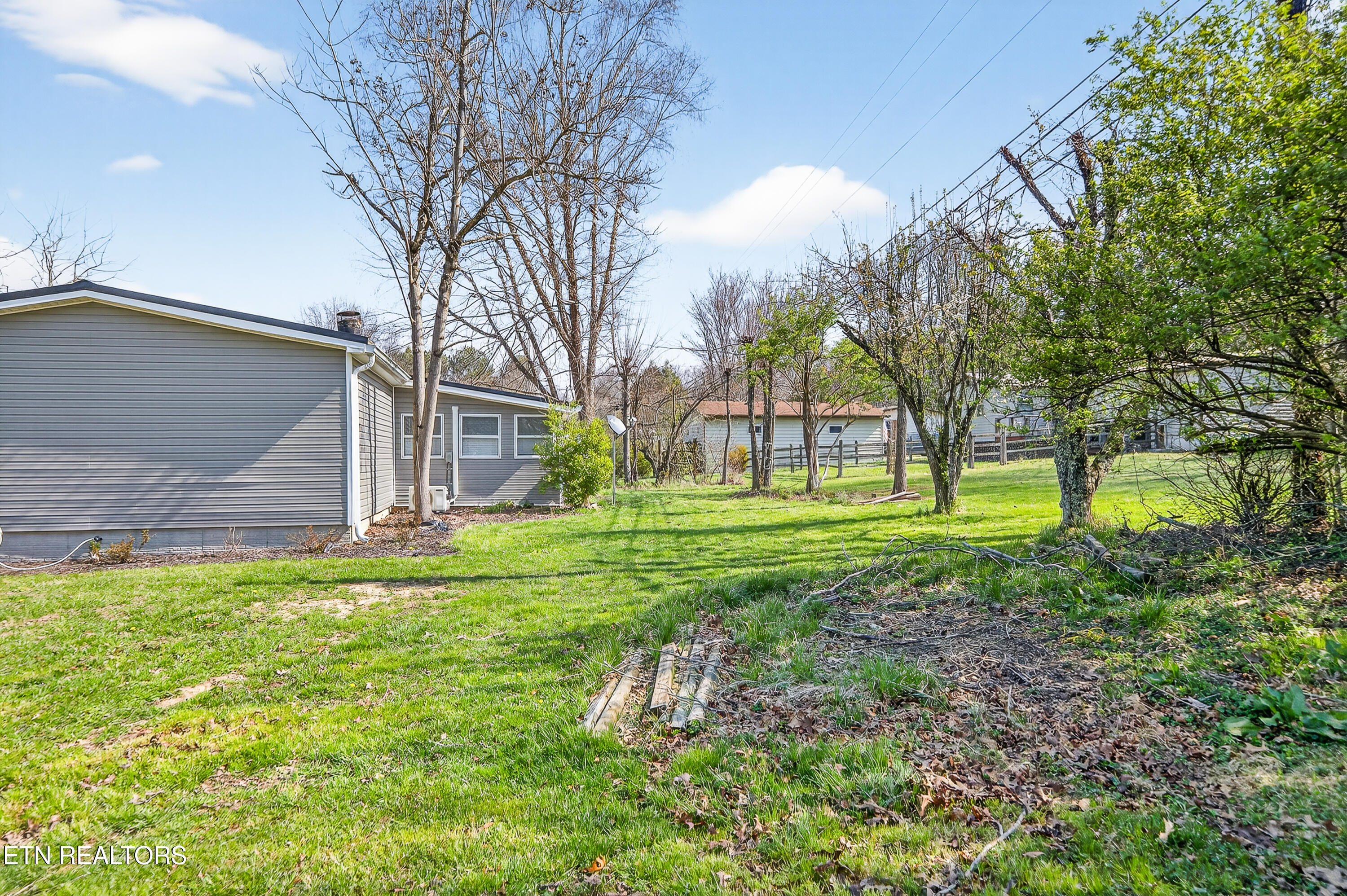 260 Rugby Road Crossville, TN 38558 - Photo 32 of 38 7-print-260 Rugby Rd FFG_042_TNPC