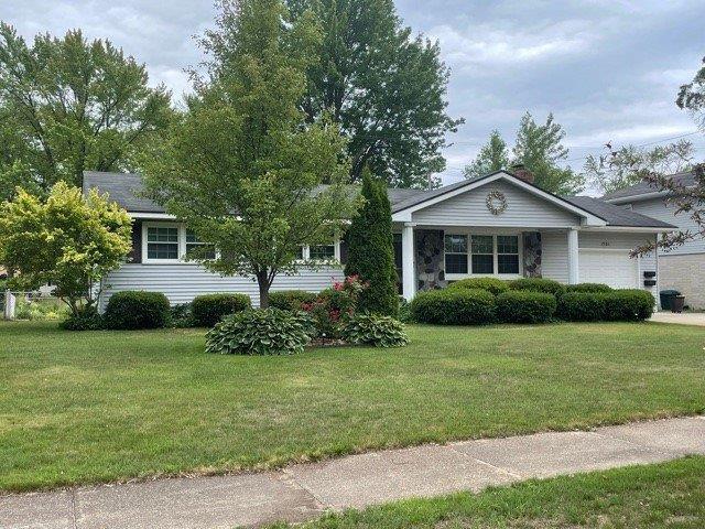 1501 Colonial Road Muskegon, MI 49441 - Photo 1 of 21 Colonial 26