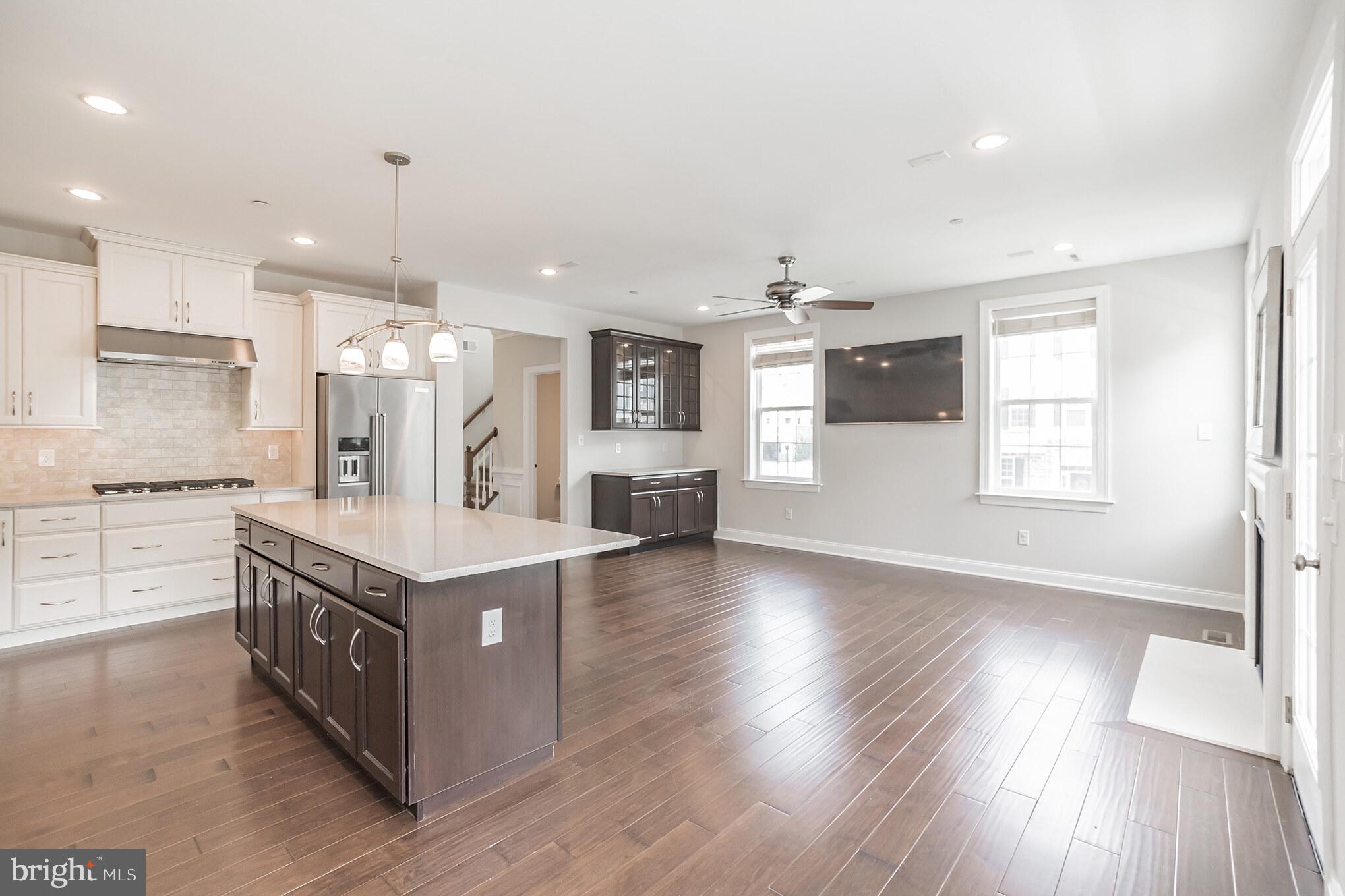 317 Corvus Circle Springfield, PA 19064 - Photo 16 of 44 Kitchen