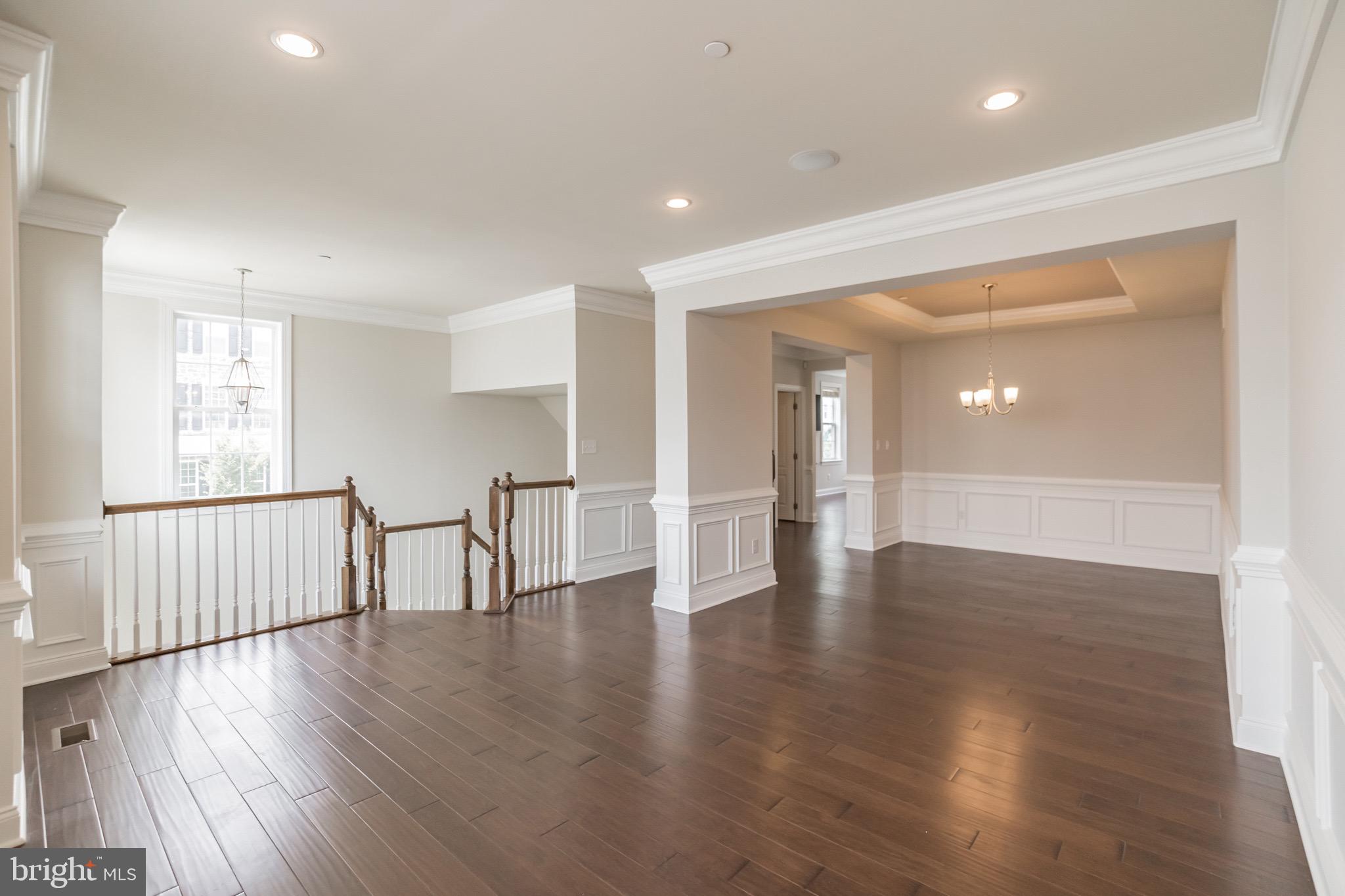317 Corvus Circle Springfield, PA 19064 - Photo 4 of 44 Living Room/Dining Room