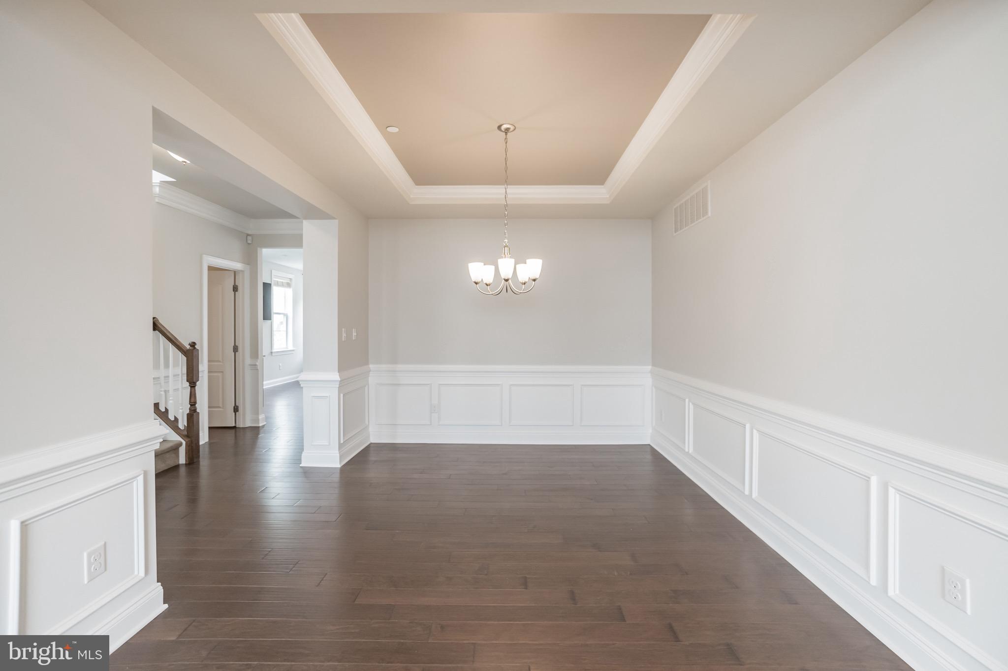 317 Corvus Circle Springfield, PA 19064 - Photo 6 of 44 Dining Room