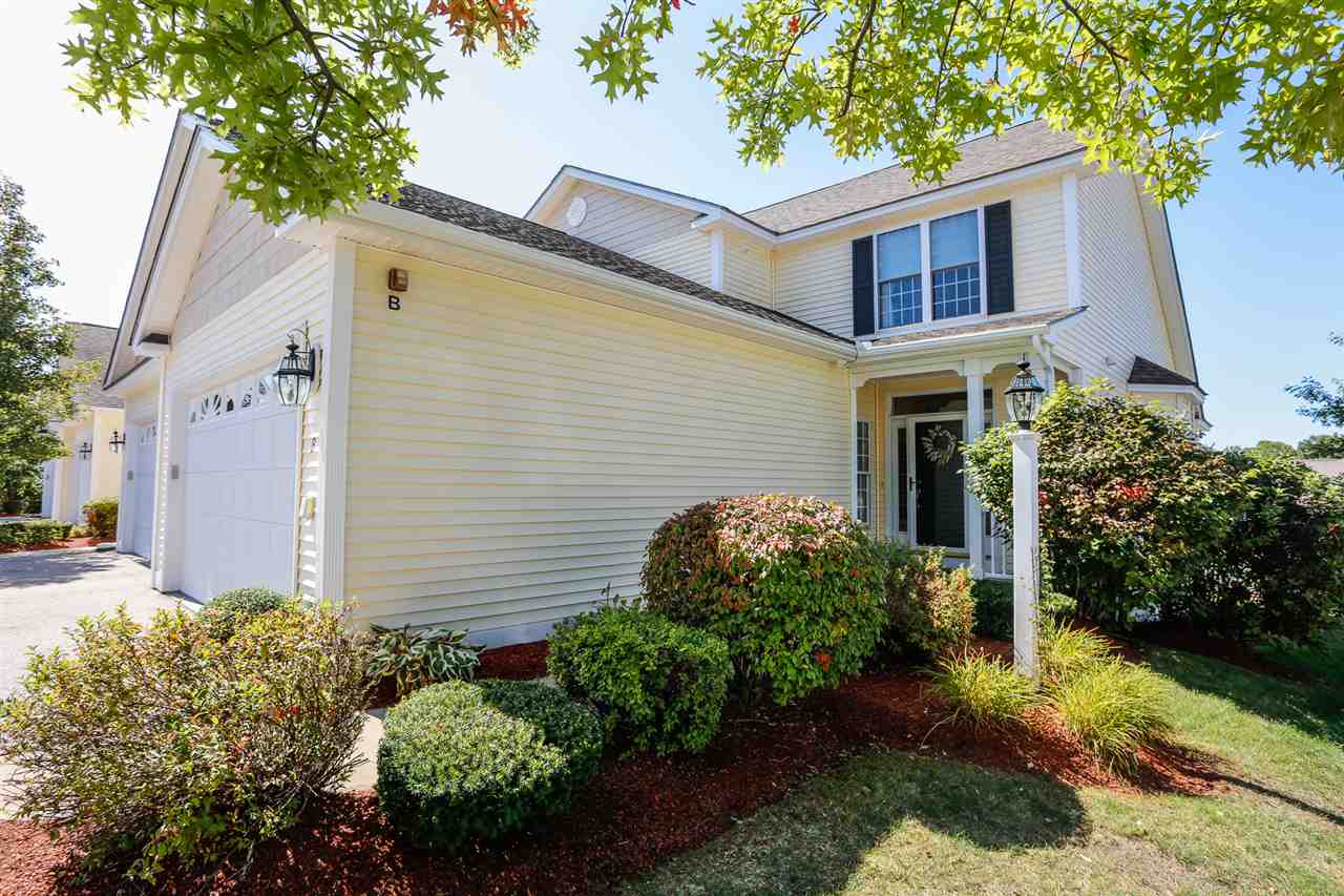 34 Mammoth Road, Unit 8 Hooksett, NH 03106 - Photo 2 of 40