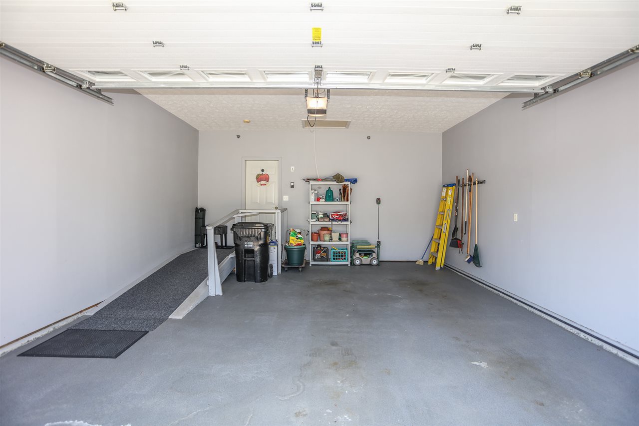 34 Mammoth Road, Unit 8 Hooksett, NH 03106 - Photo 36 of 40
