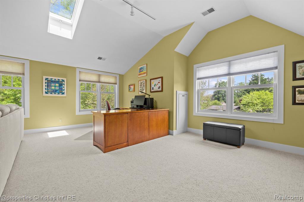 1041 Greentree Road Bloomfield Hills, MI 48304 - Photo 47 of 70