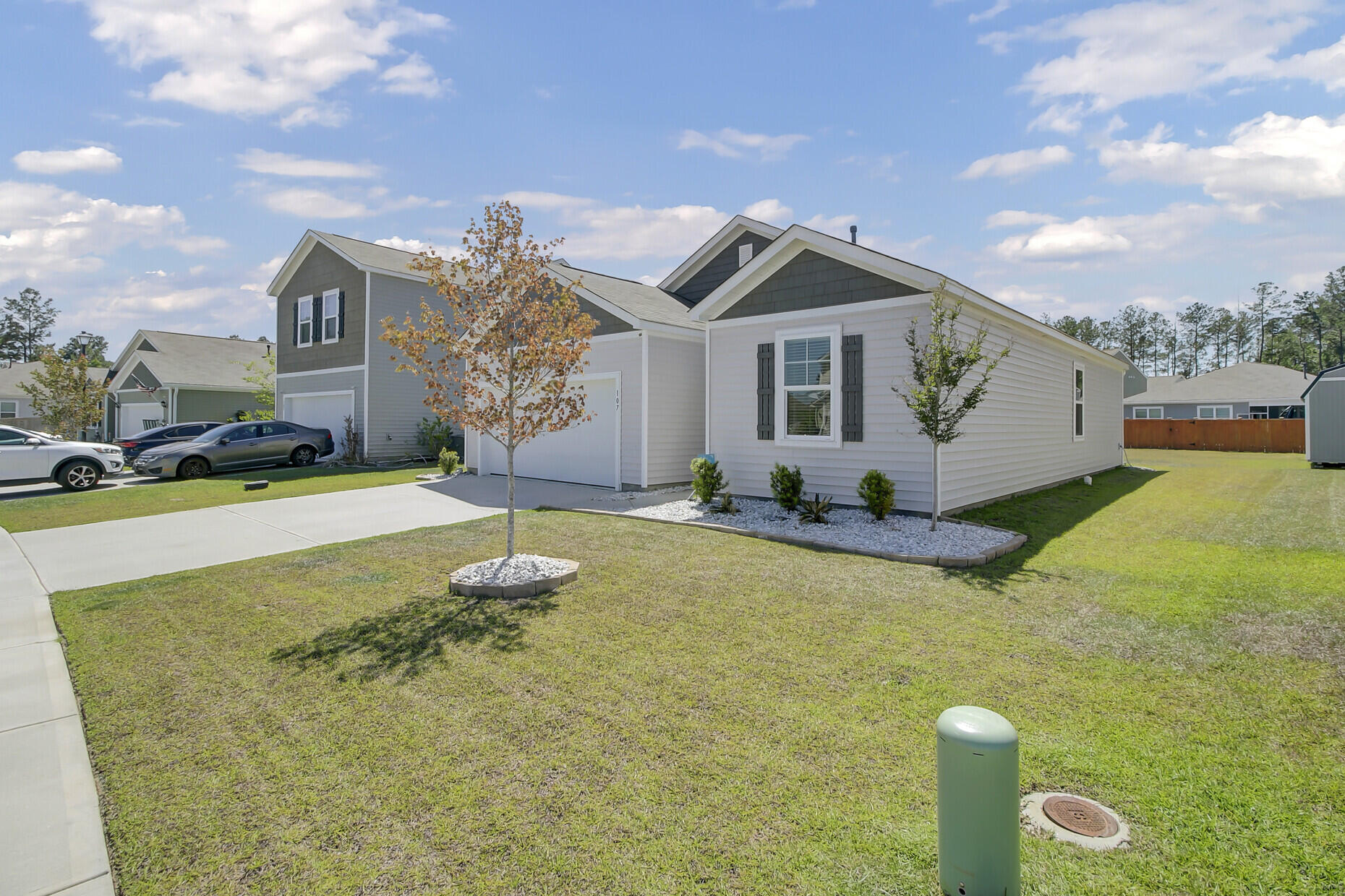 107 Sarcoxie Road Moncks Corner, SC 29461 - Photo 3 of 30 03_3_mls