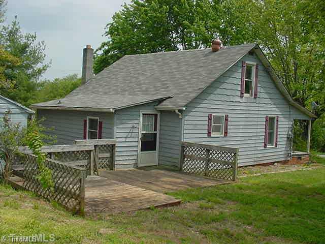 2214 Cb Eller School Road Elkin, NC 28621 - Photo 3 of 4 Other. Left side & Deck
