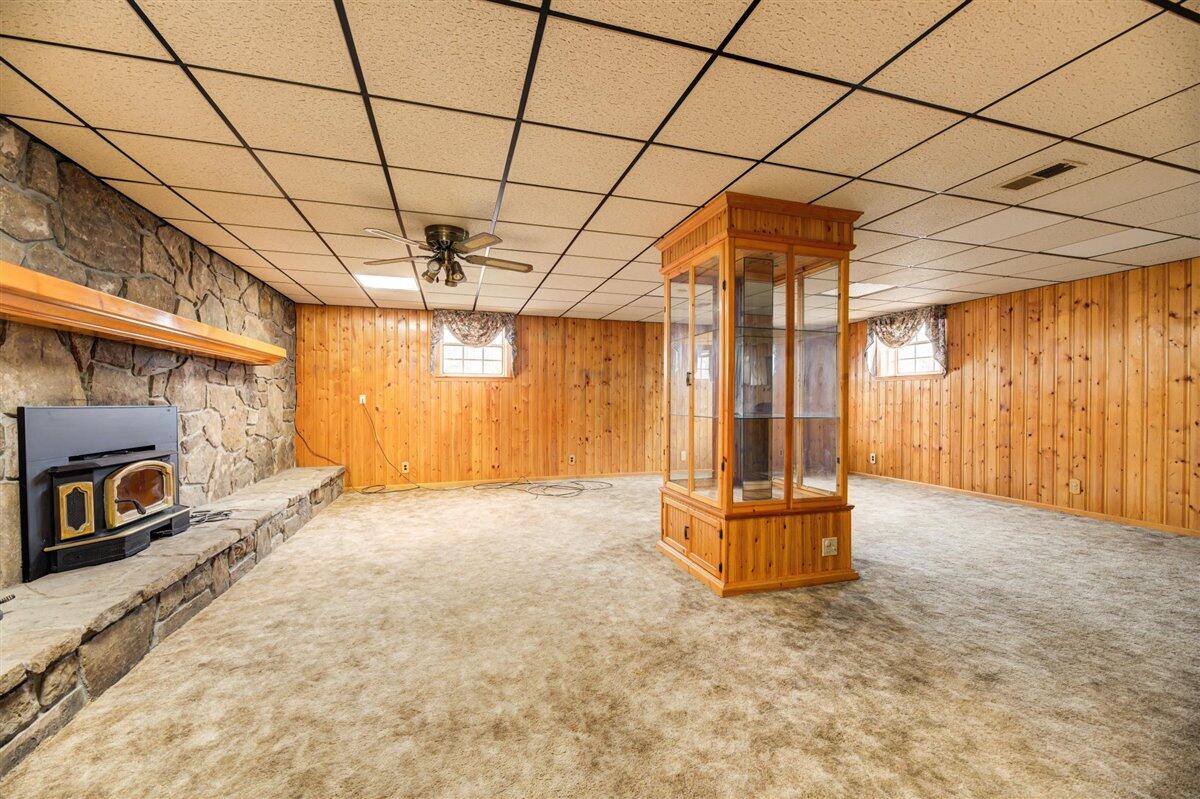324 Bland Road Clinton, TN 37716 - Photo 19 of 35 20-324-Bland-Rd-Clinton-TN-20