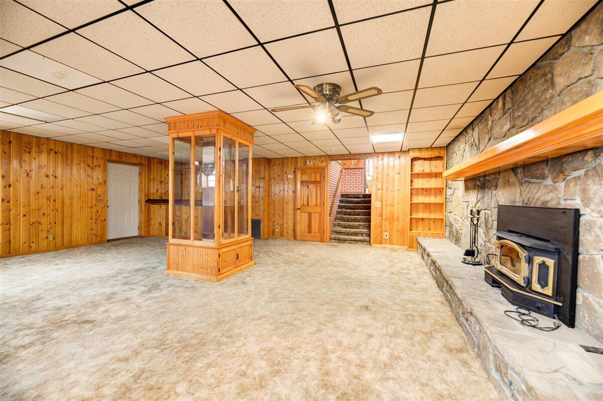324 Bland Road Clinton, TN 37716 - Photo 20 of 35 21-324-Bland-Rd-Clinton-TN-21