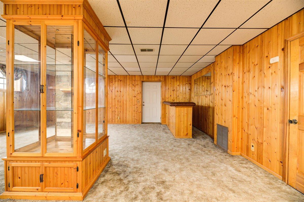 324 Bland Road Clinton, TN 37716 - Photo 22 of 35 23-324-Bland-Rd-Clinton-TN-23