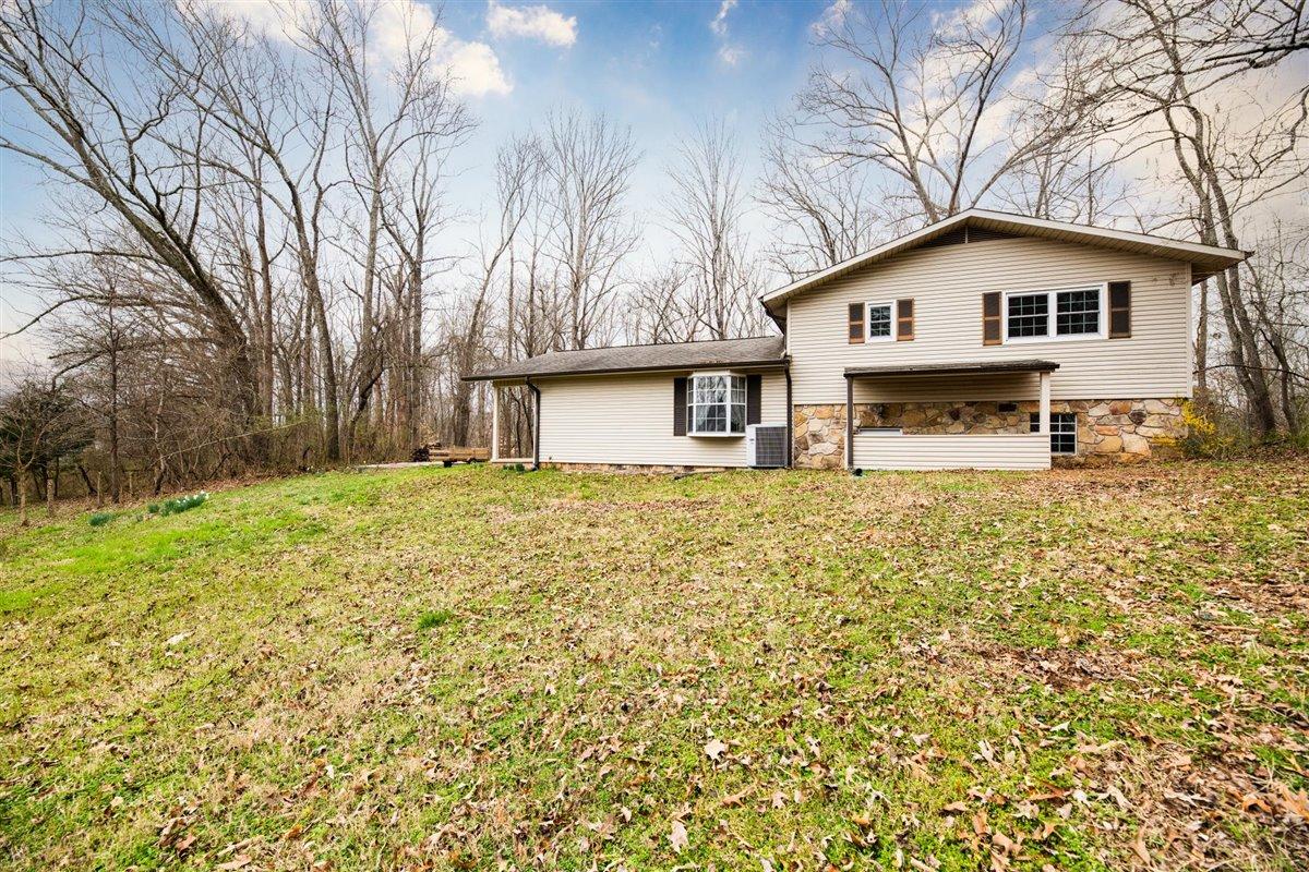 324 Bland Road Clinton, TN 37716 - Photo 34 of 35 35-324-Bland-Rd-Clinton-TN-36