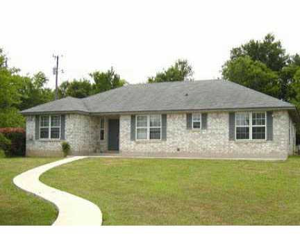 916 Red Town Road Elgin, TX 78621 - Photo 1 of 1