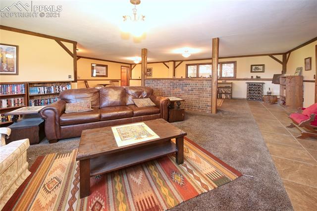 14330 Vollmer Road Colorado Springs, CO 80908 - Photo 13 of 21 Gallery Image 13