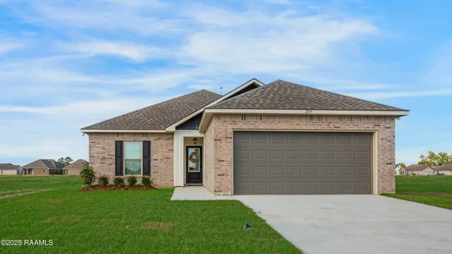 $1,850 | 209 Tatum, Youngsville, LA 70592