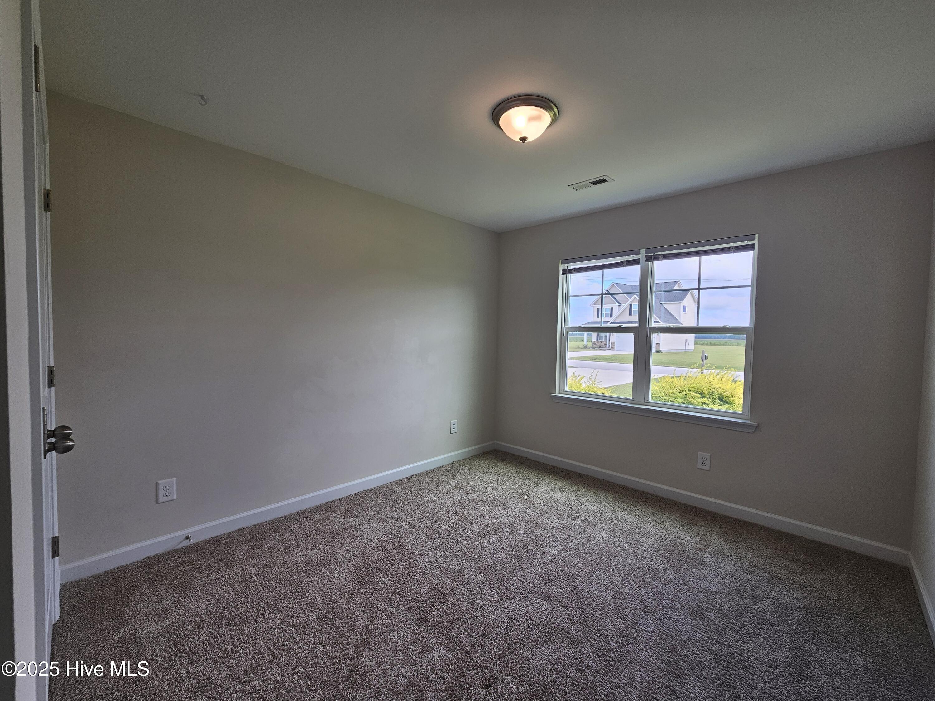 115 Cherry Ridge Court Richlands, NC 28574 - Photo 13 of 41 20250822_110931