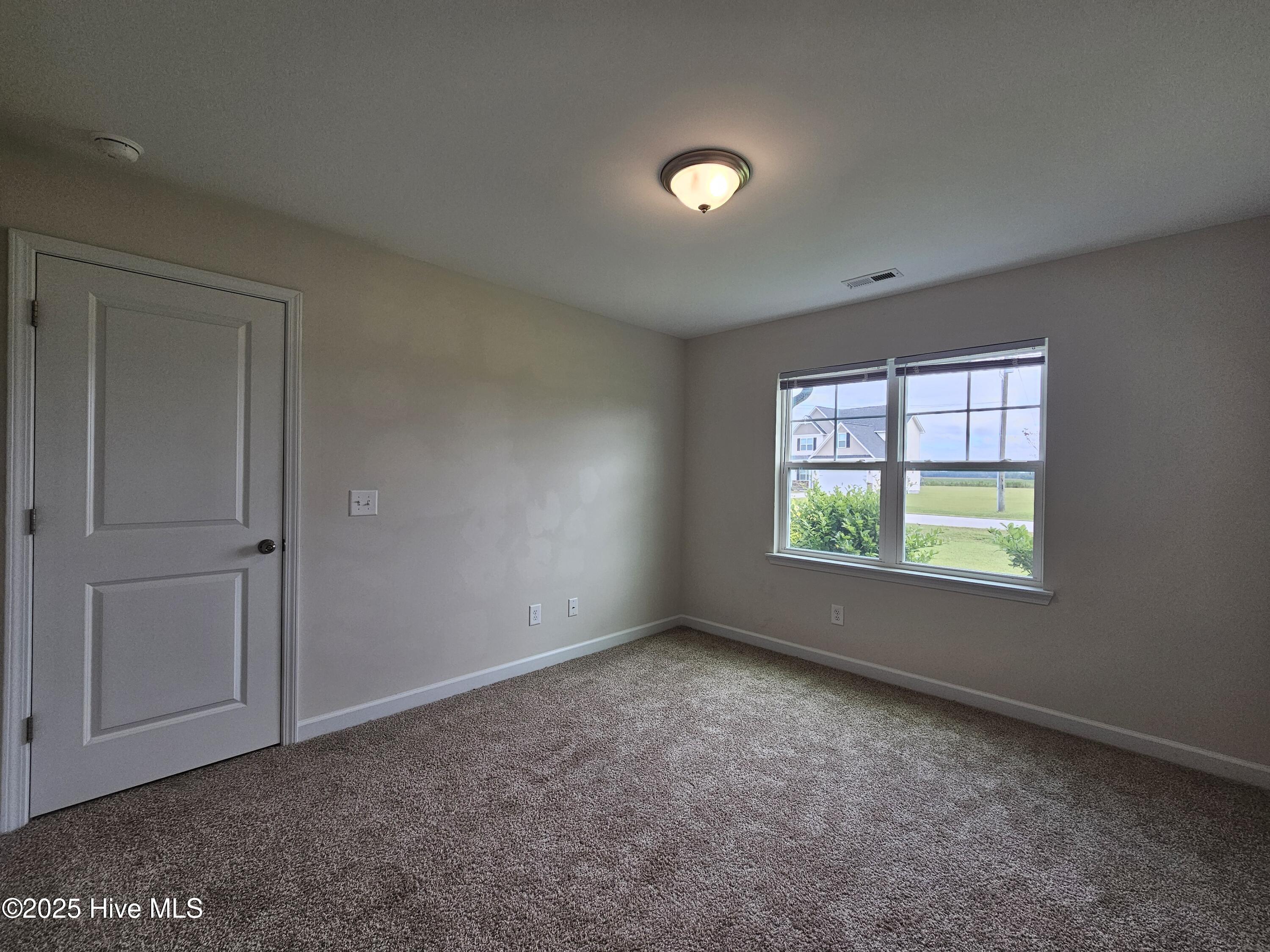 115 Cherry Ridge Court Richlands, NC 28574 - Photo 20 of 41 20250822_111255