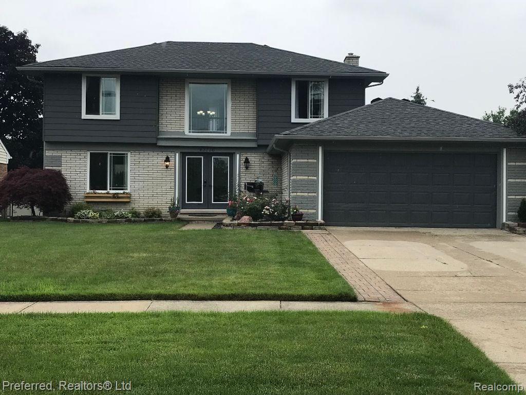 43736 Hanford Road Canton, MI 48187 - Photo 1 of 29 Front View.jpg