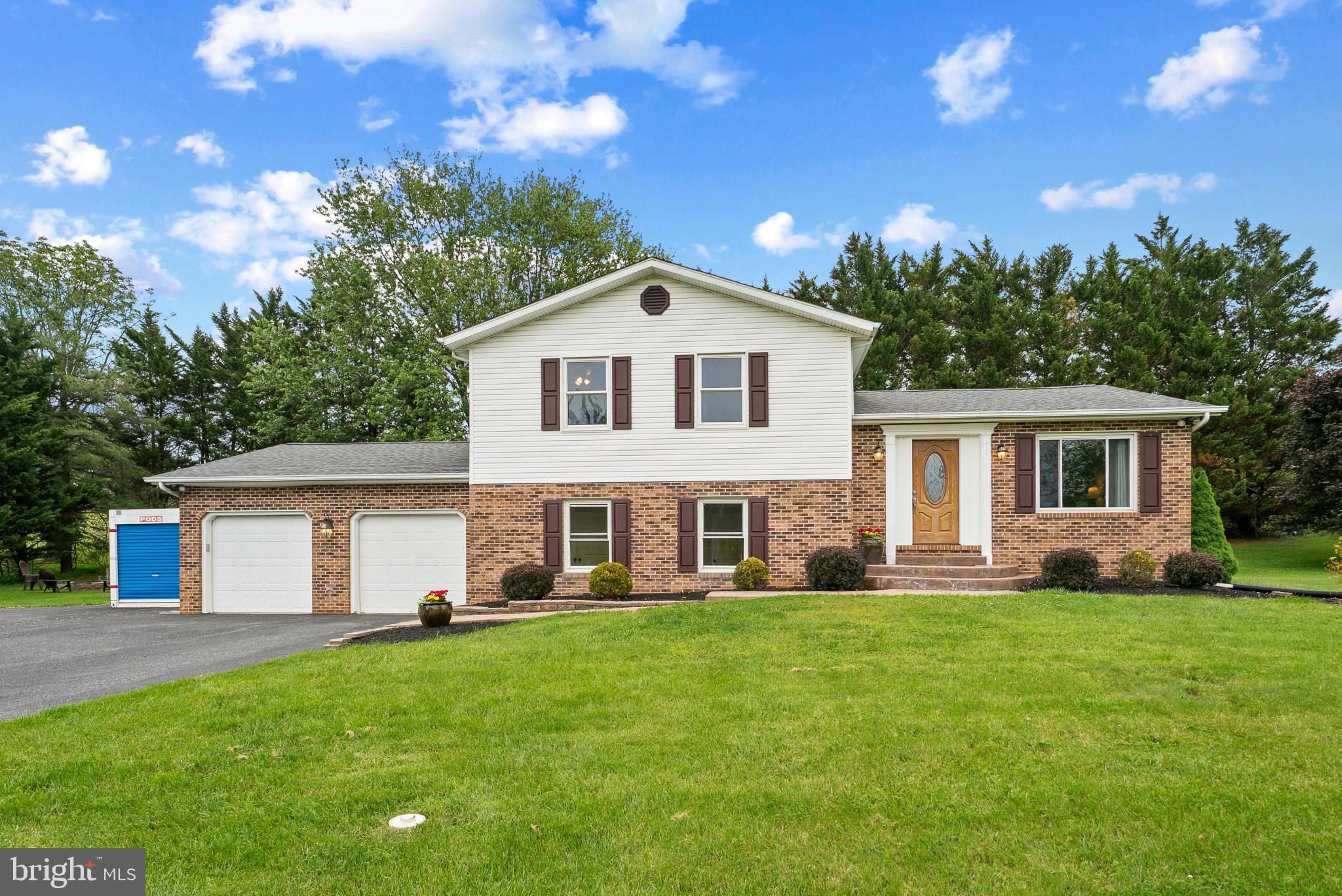 2607 Marston Road New Windsor, MD 21776 - Photo 2 of 45