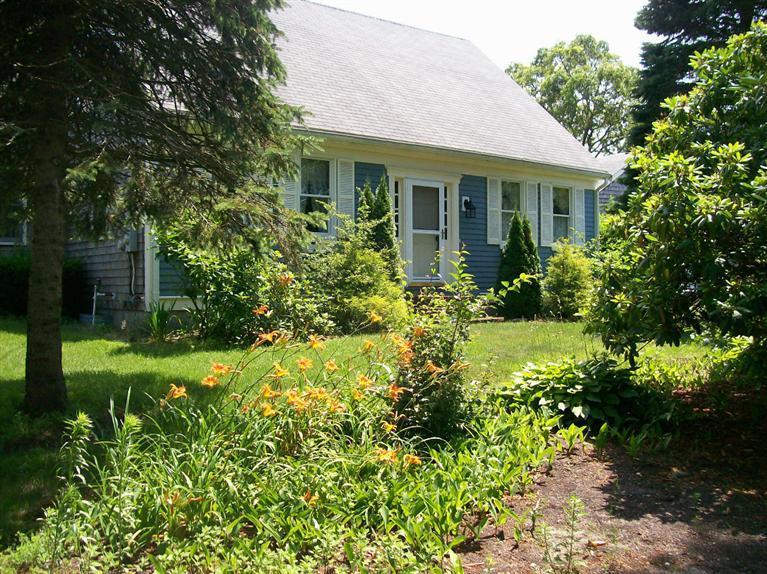 3 Sherwood Road Harwich, MA 02645 - Photo 1 of 15 Primary Photo