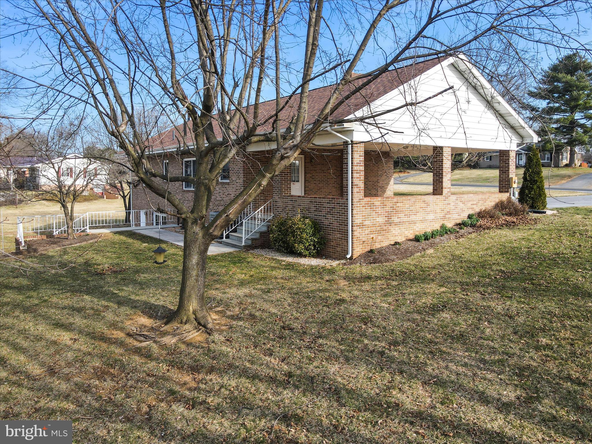 18045 Lappans Road Fairplay, MD 21733 - Photo 12 of 63