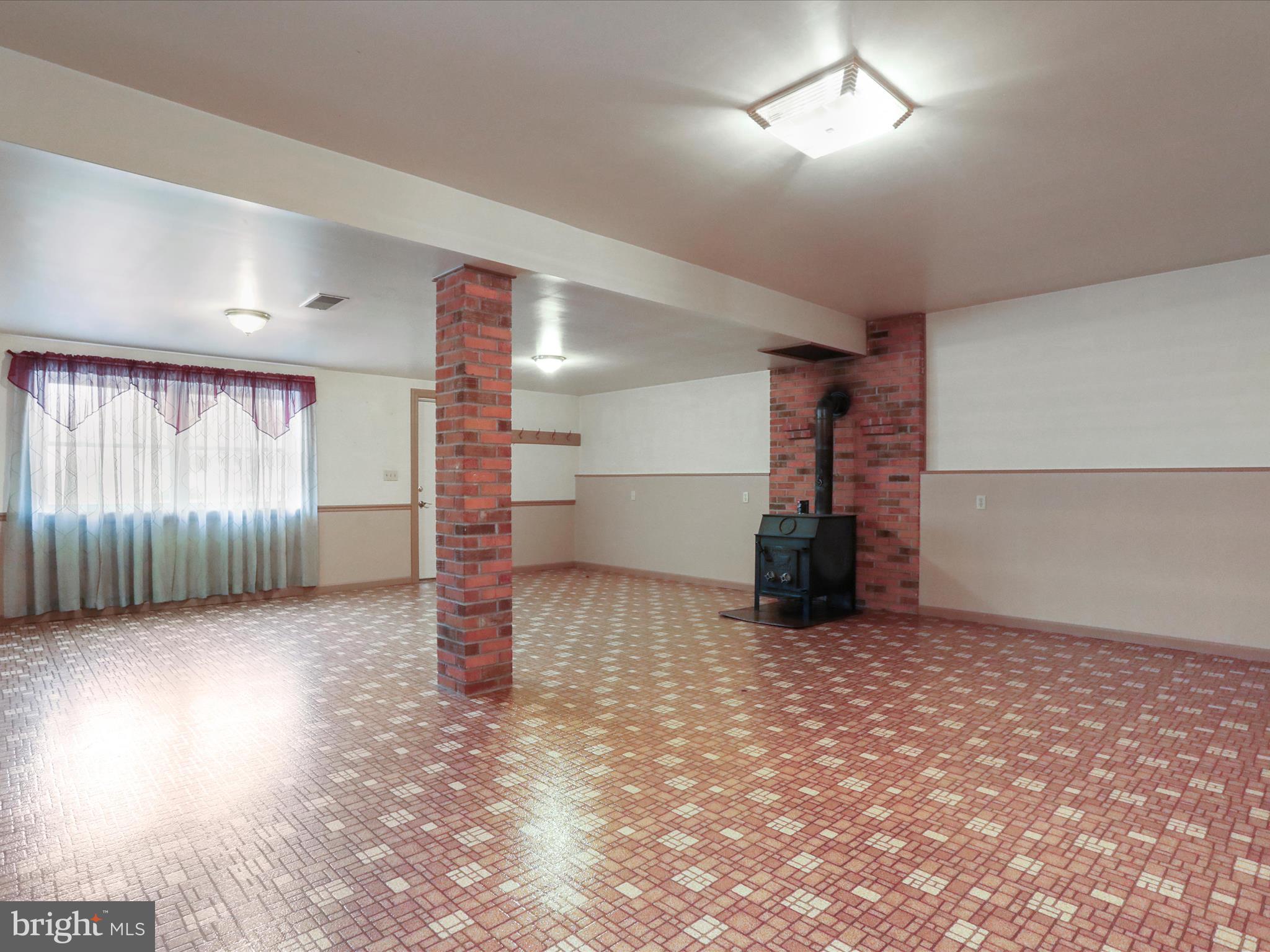 18045 Lappans Road Fairplay, MD 21733 - Photo 37 of 63