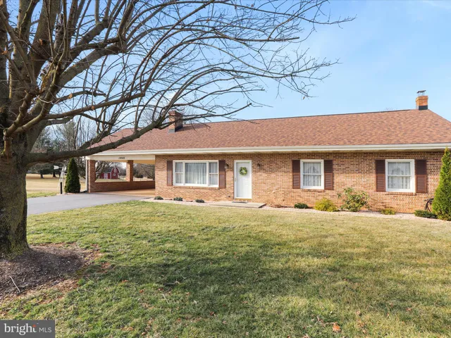 $410,000 | 18045 Lappans Road, Fairplay, MD 21733