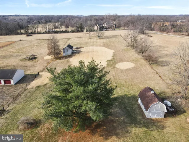 $410,000 | 18045 Lappans Road, Fairplay, MD 21733