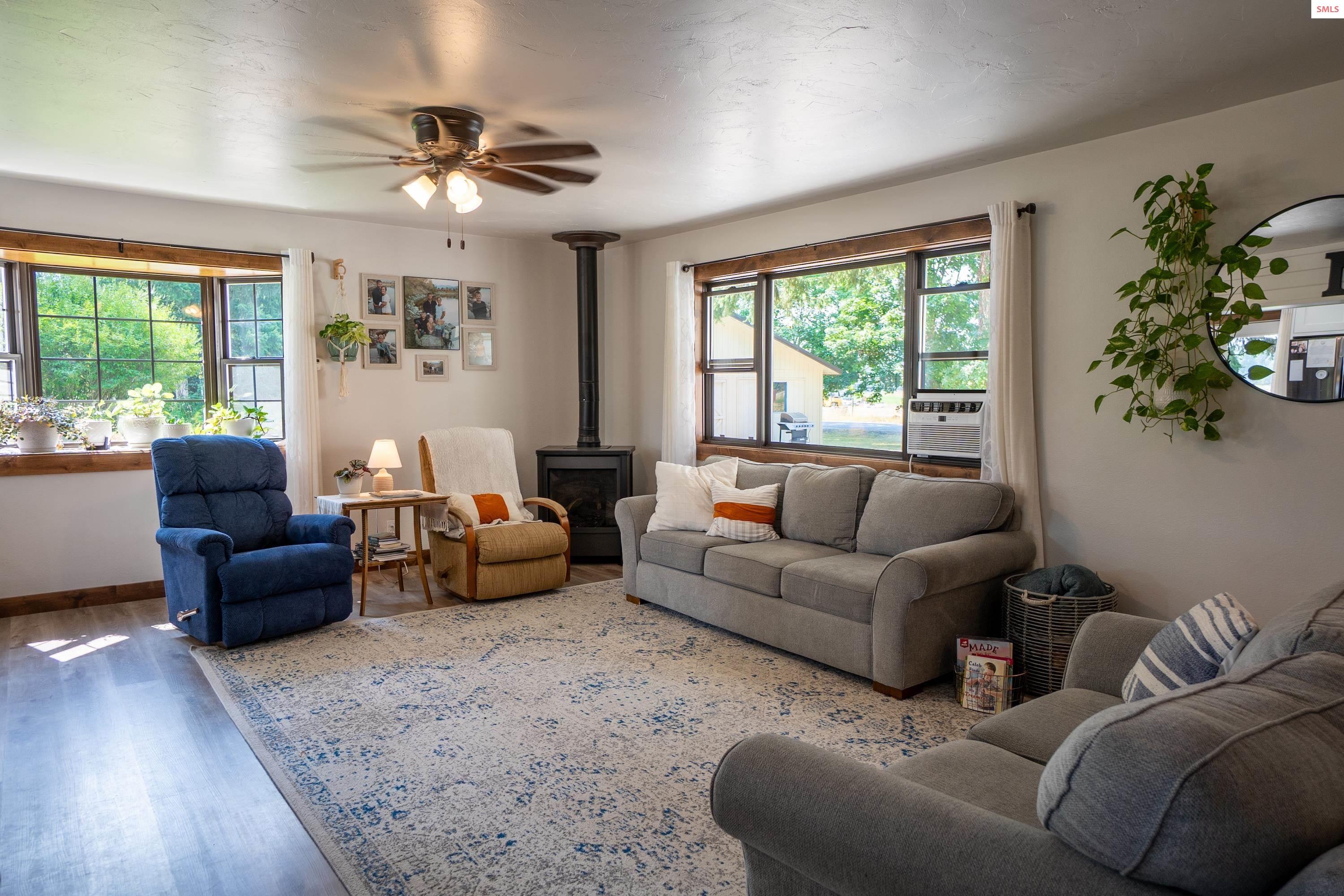 391 Day Break Road Bonners Ferry, ID 83805 - Photo 7 of 24 Gallery Image 7