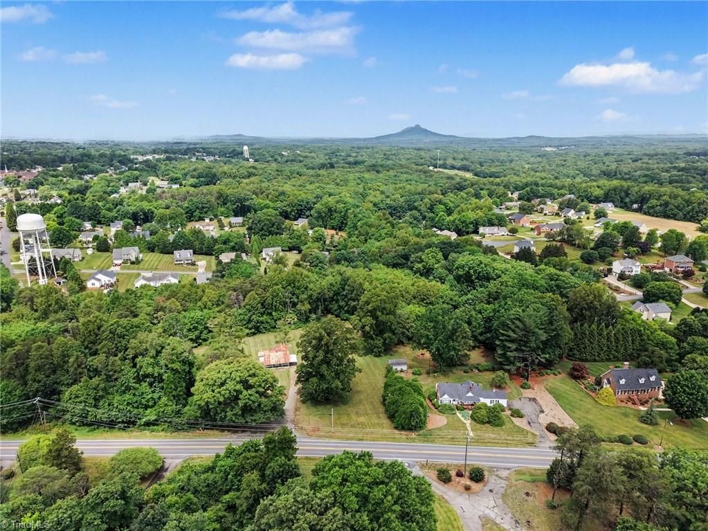 133 Mountain View Road King, NC 27021 - Photo 31 of 35