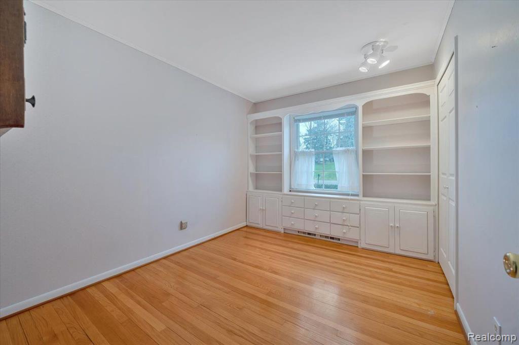 1882 Fair Oak Drive Rochester Hills, MI 48309 - Photo 11 of 19