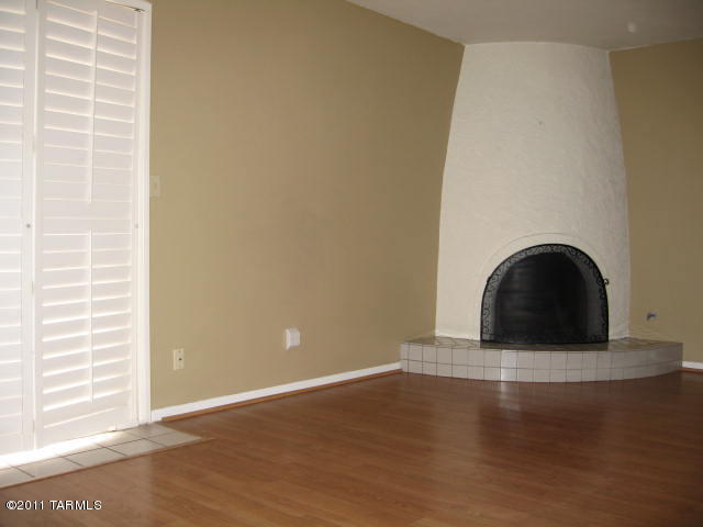 600 East River Road, Unit X Tucson, AZ 85704 - Photo 5 of 24