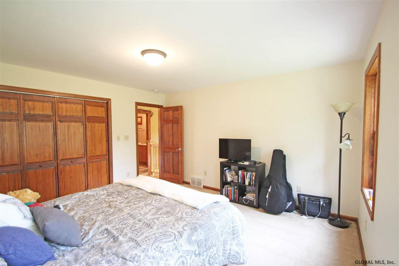 1225 Gordon Road Rotterdam, NY 12306 - Photo 35 of 52 Photo 35