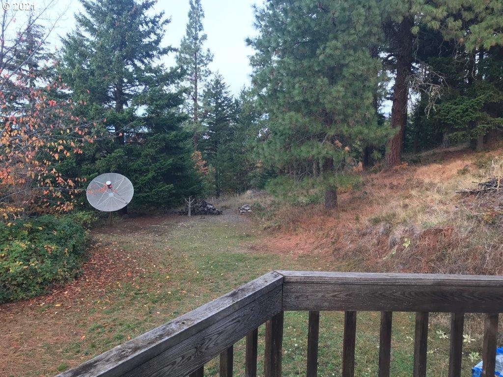 3501 Thomsen Road Hood River, OR 97031 - Photo 17 of 30 Gallery Image 17