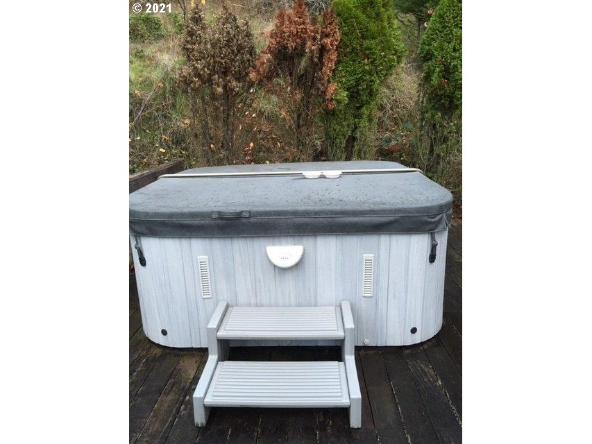 3501 Thomsen Road Hood River, OR 97031 - Photo 21 of 30 Gallery Image 21