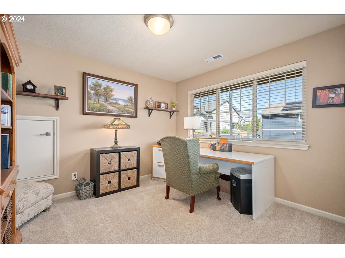 13294 Southwest Alpine View Tigard, OR 97224 - Photo 15 of 30 Gallery Image 15