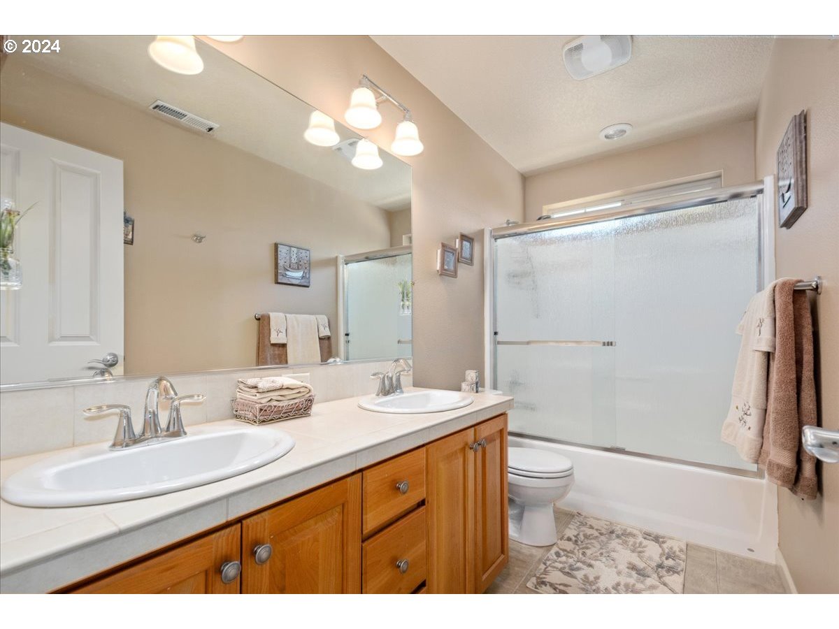 13294 Southwest Alpine View Tigard, OR 97224 - Photo 22 of 30 Gallery Image 22