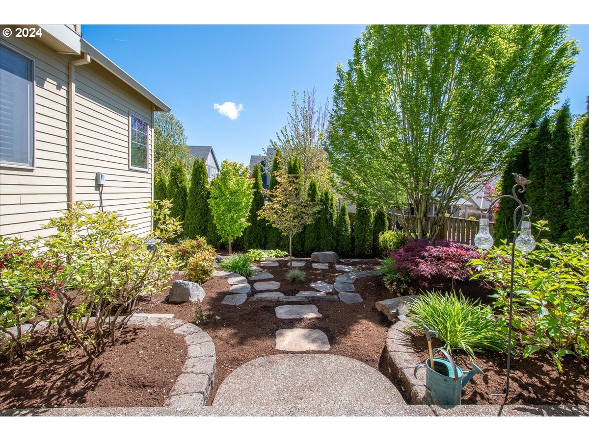 13294 Southwest Alpine View Tigard, OR 97224 - Photo 26 of 30 Gallery Image 26