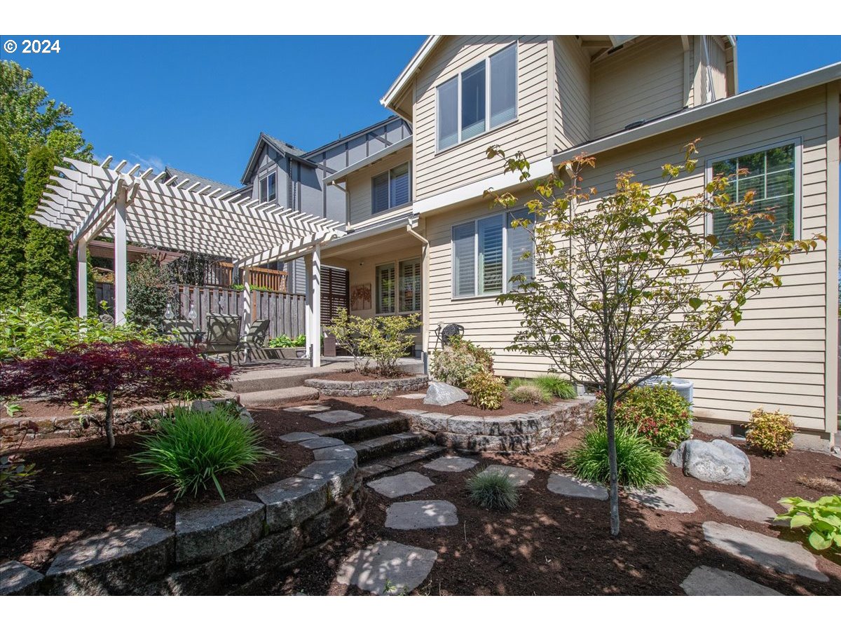 13294 Southwest Alpine View Tigard, OR 97224 - Photo 28 of 30 Gallery Image 28